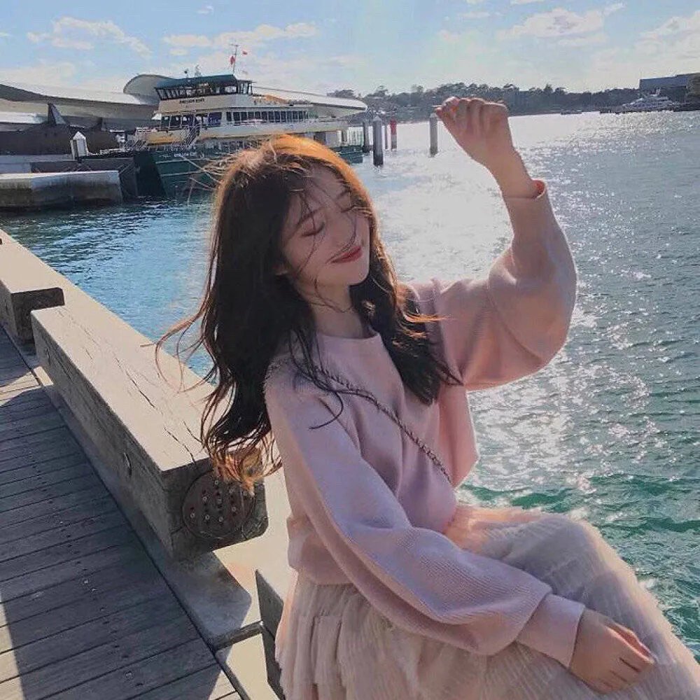夏日午后的初缠爱恋